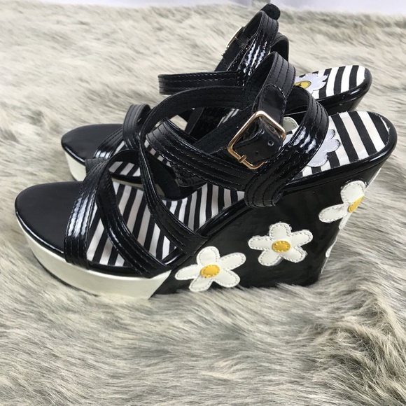 rocket dog wedge sandals